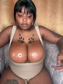 Snapshot of Savage_baby chatting on 8, 3, 2025 Savage baby online show from 8, 3, 2025