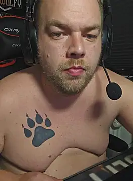 PupW0lfy online show from 11, 10, 2025