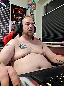 PupW0lfy online show from 22, 1, 2025