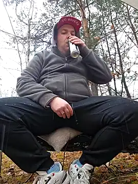 PupW0lfy online show from 28, 1, 2025