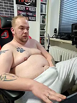 PupW0lfy online show from 7, 1, 2025