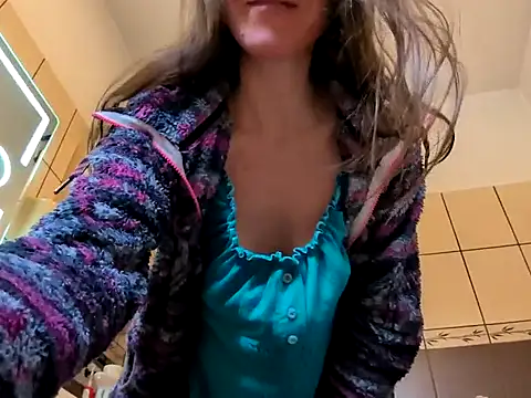 Milky hairy mommy online show from 25, 2, 2025