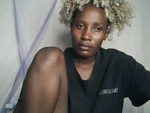 Snapshot of juiccypussy chatting on 27, 5, 2026 juiccypussy online show from 27, 5, 2026