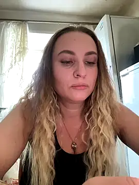 OlgaBuzzz online show from 11, 11, 2025