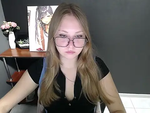 lady minx online show from 17, 9, 2025