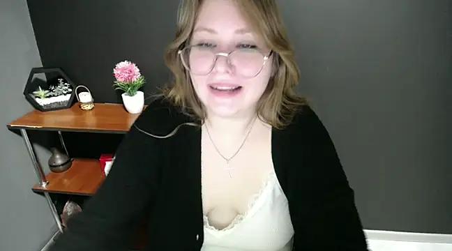 lady minx online show from 14, 2, 2025