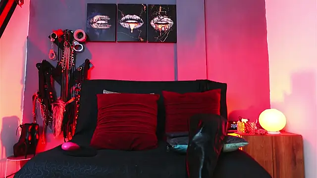 selena rogue online show from 6, 2, 2025