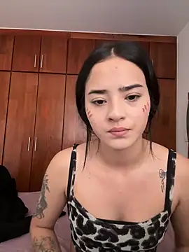 Veronica isaza   online show from 10, 9, 2025