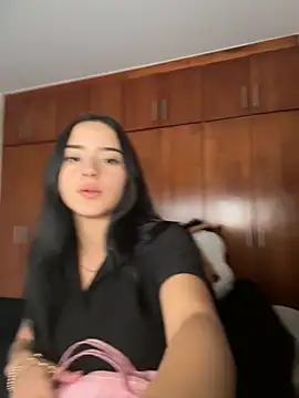 Veronica isaza   online show from 17, 10, 2025