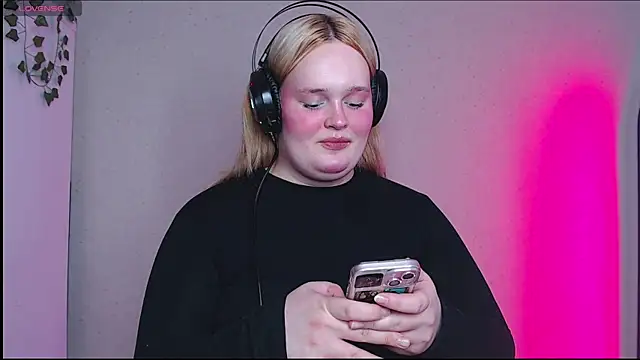 rozzhaos8 online show from 23, 10, 2025