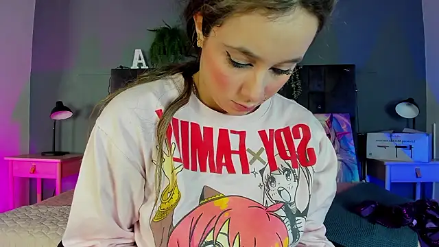 AmbarHills 1 online show from 3, 2, 2026