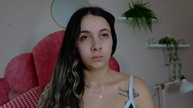 AmbarHills 1 online show from 31, 10, 2025