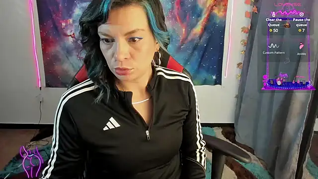 cocochanell6666 online show from 5, 2, 2025