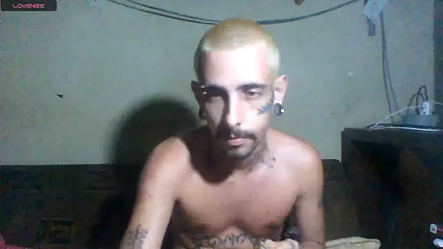 Snapshot of sellvageria chatting on 26, 4, 2026 sellvageria online show from 26, 4, 2026