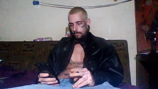 Snapshot of sellvageria chatting on 5, 5, 2026 sellvageria online show from 5, 5, 2026