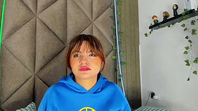 AbbyWathson online show from 18, 12, 2025