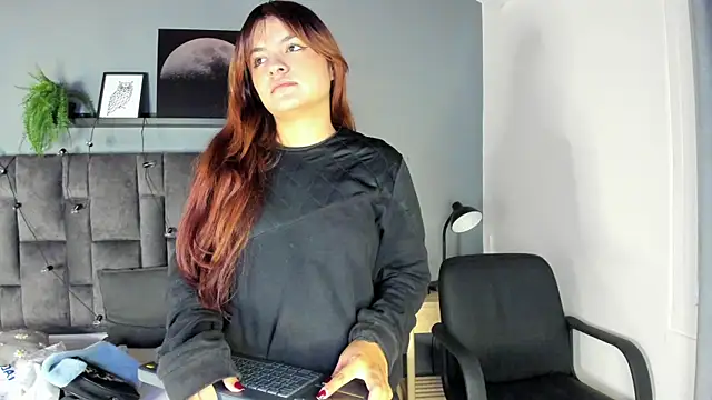 AbbyWathson online show from 3, 12, 2025