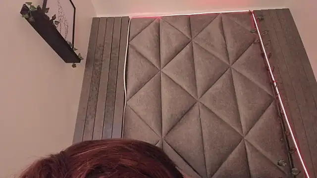 AbbyWathson online show from 12, 11, 2025