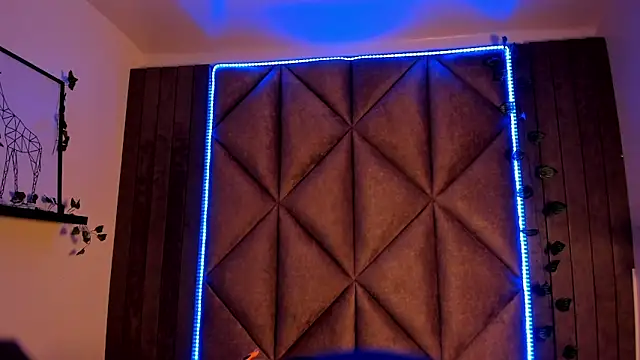 AbbyWathson online show from 2, 4, 2026