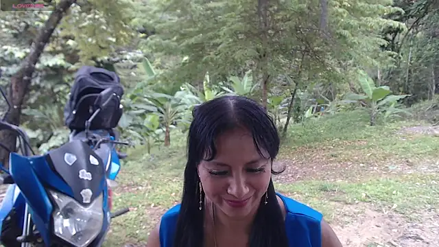 andreu mature online show from 15, 4, 2026