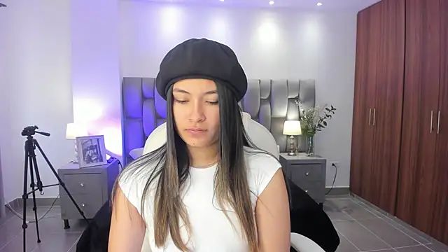 Abella ruiz online show from 26, 2, 2025