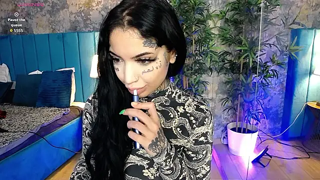 CreamyInkky  online show from 10, 2, 2026