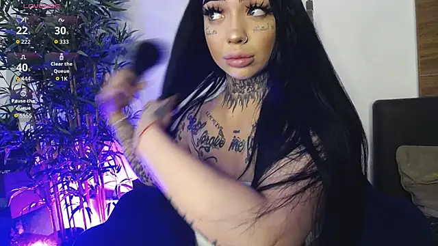 CreamyInkky  online show from 18, 4, 2026