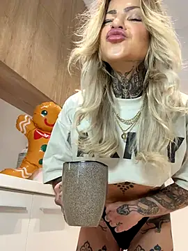 Divina X  online show from 23, 12, 2025