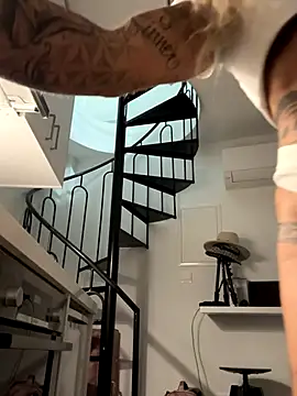 Divina X  online show from 3, 12, 2025