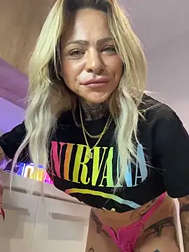 Divina X  online show from 16, 12, 2025