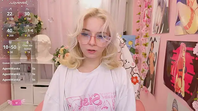 Coconut Mia online show from 4, 2, 2025