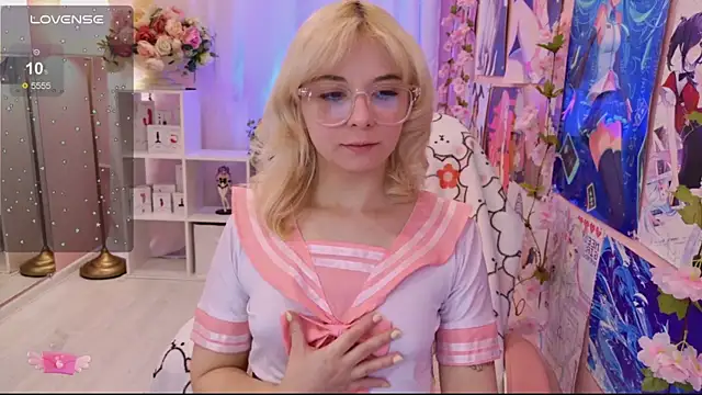 Coconut Mia online show from 23, 9, 2025