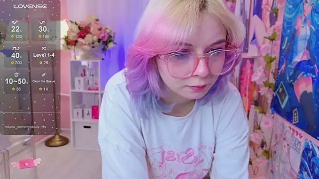 Snapshot of Coconut_Mia chatting on 7, 11, 2025 Coconut Mia online show from 7, 11, 2025