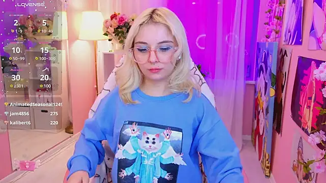 Coconut Mia online show from 1, 3, 2025