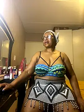 Nomthie online show from 24, 9, 2025