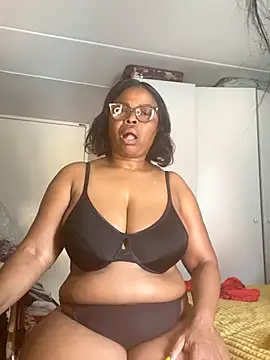 Nomthie online show from 23, 10, 2025