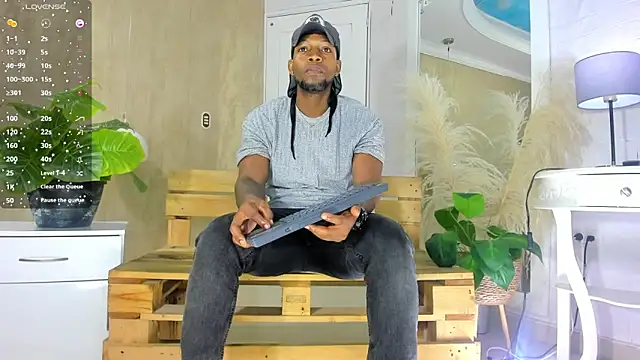 RicoBrown777  online show from 15, 6, 2026