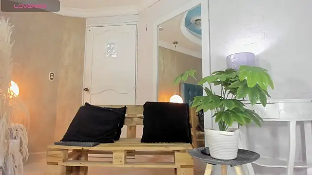 RicoBrown777  online show from 15, 10, 2025