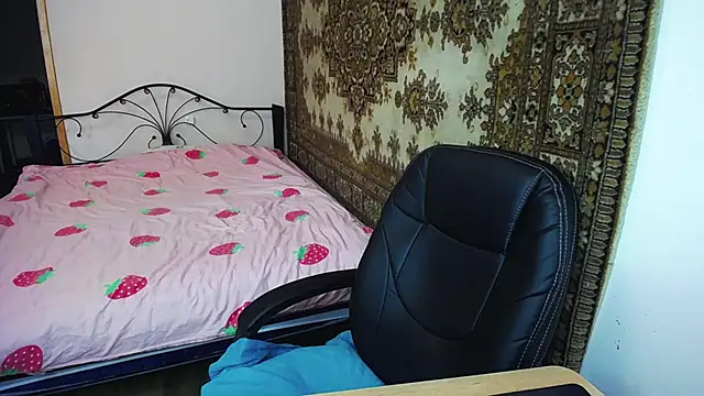 Olivia Graceee online show from 19, 4, 2026