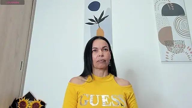 Evawalker  online show from 12, 2, 2025