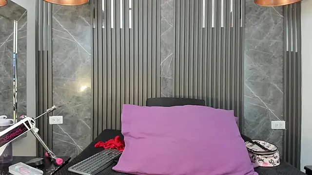 SaraiEvans online show from 11, 1, 2026