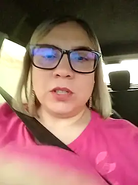 Snapshot of MissMaria chatting on 3, 10, 2025 MissMaria online show from 3, 10, 2025