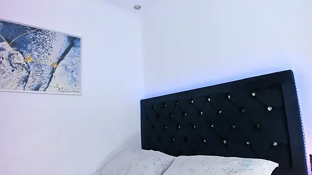 Snapshot of MissMaria chatting on 8, 12, 2024 MissMaria online show from 8, 12, 2024