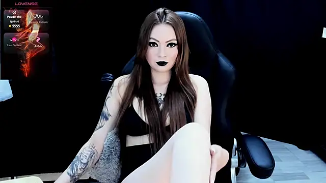 Snapshot of nasty_katty_ chatting on 28, 11, 2025 nasty katty online show from 28, 11, 2025