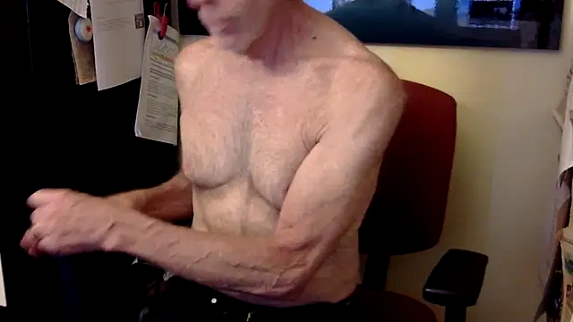 Snapshot of DadSlave chatting on 23, 6, 2026 DadSlave online show from 23, 6, 2026