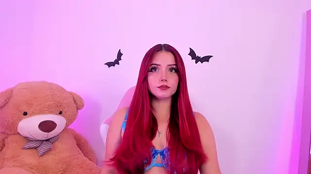 misspaulinaa online show from 11, 10, 2025