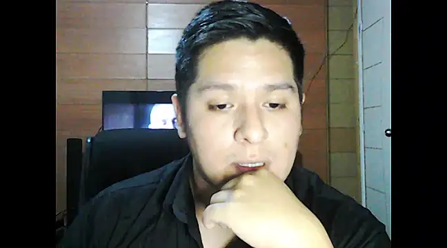 Julyus2 online show from 10, 1, 2025