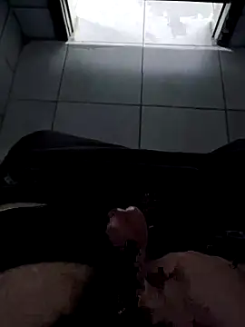 Snapshot of novinho_rosado chatting on 25, 9, 2025 novinho rosado online show from 25, 9, 2025