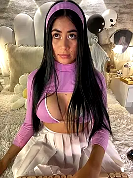  MadiLee  online show from 26, 10, 2025