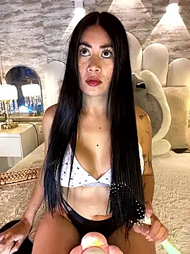  MadiLee  online show from 17, 1, 2026